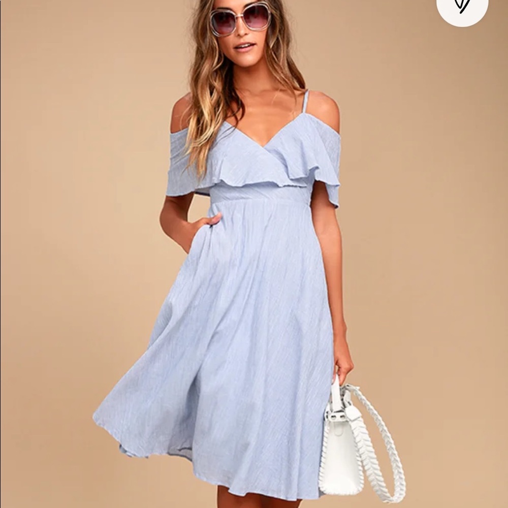 Lulu’s Yacht Rock Blue & White striped dress Small